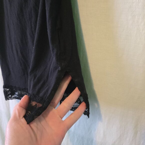 delia's camisole womens XS black lace-trimmed spaghetti straps Y2K - Picture 6 of 7